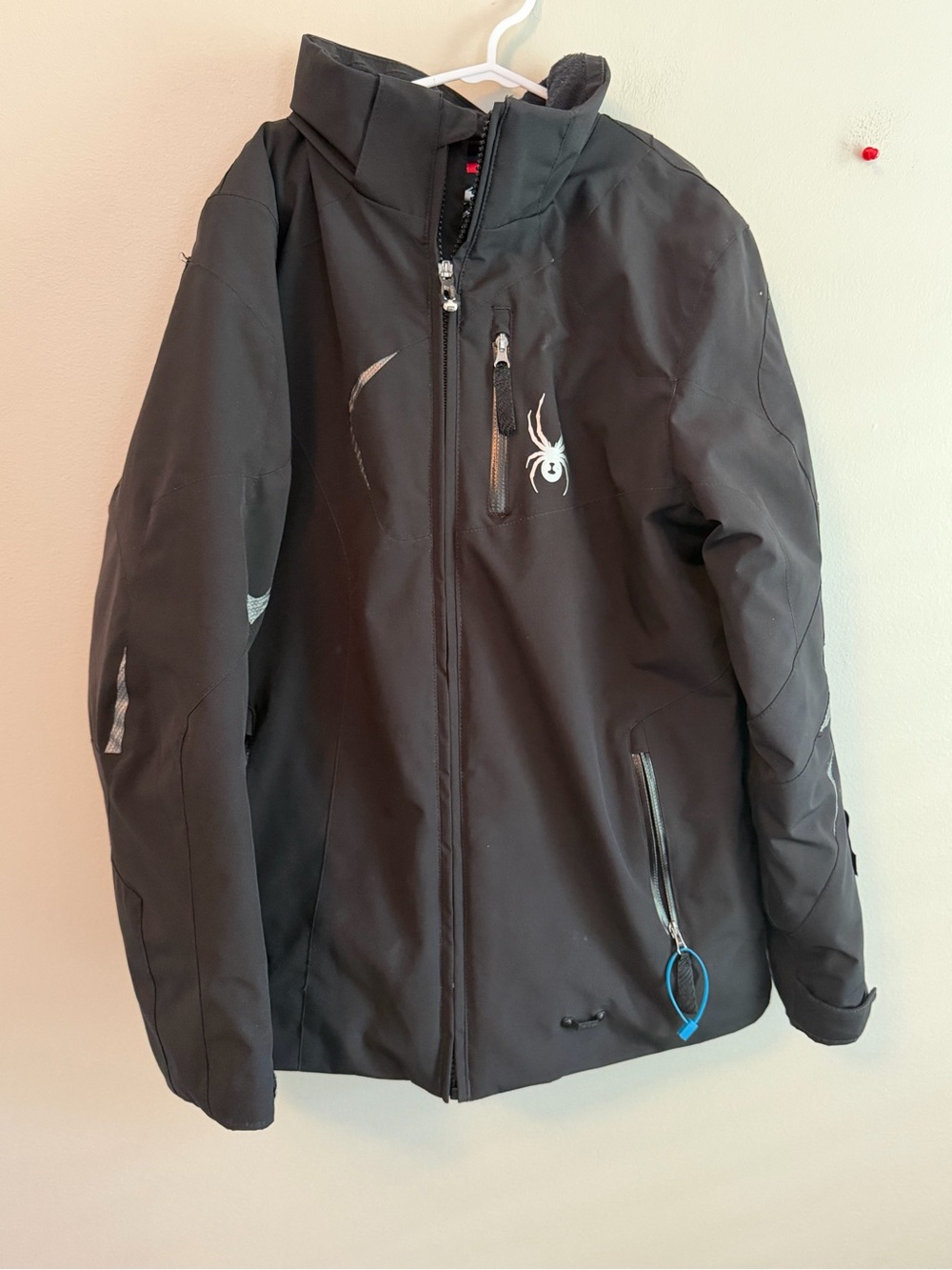 Spyder Black Ski Jacket - Picture 2 of 5